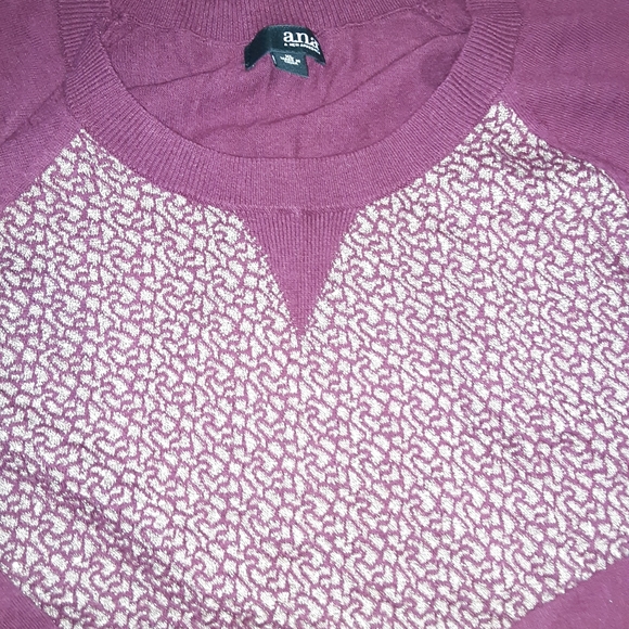 Cute Sweater - Picture 2 of 3